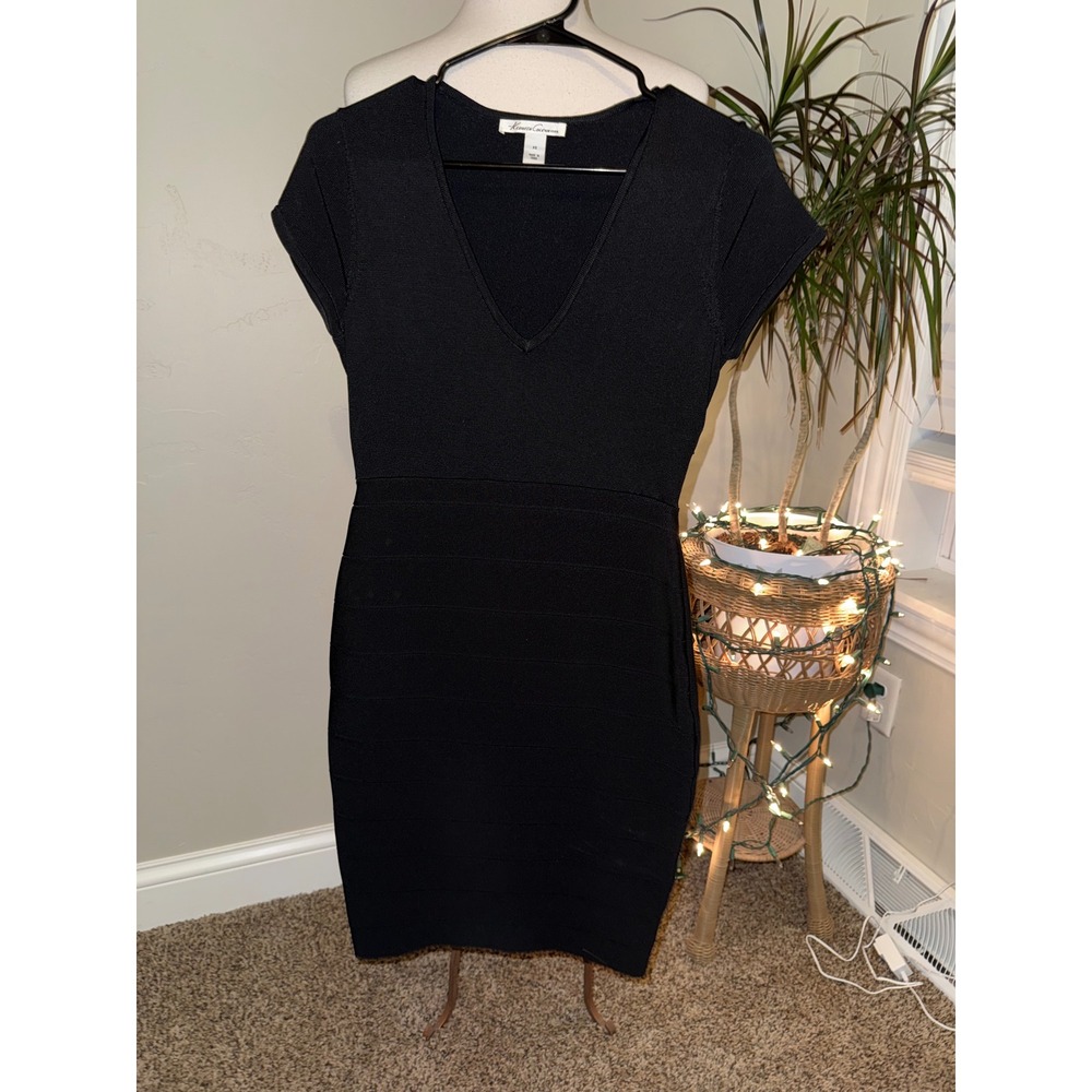 Kenneth Cole Black V Neck Short Sleeve Bandage Knit‎ Dress Size XS